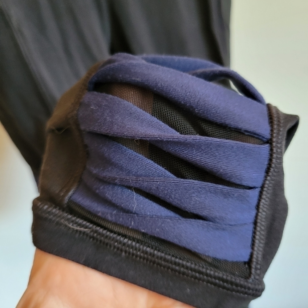 Athleta Salutations 7/8 Tight in Powervita Legging Cropped Black Blue XS Extra S - Picture 7 of 10